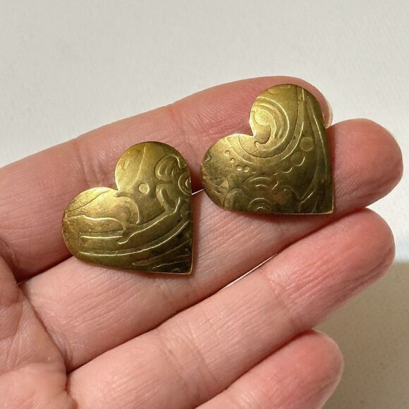 Gold Tone Stamped Heart Earrings Vintage Boho Steampunk Artisan Signed Scapes - Picture 1 of 8
